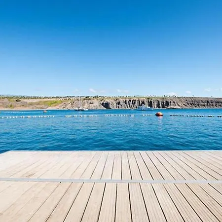 Feriehus Elvira - *